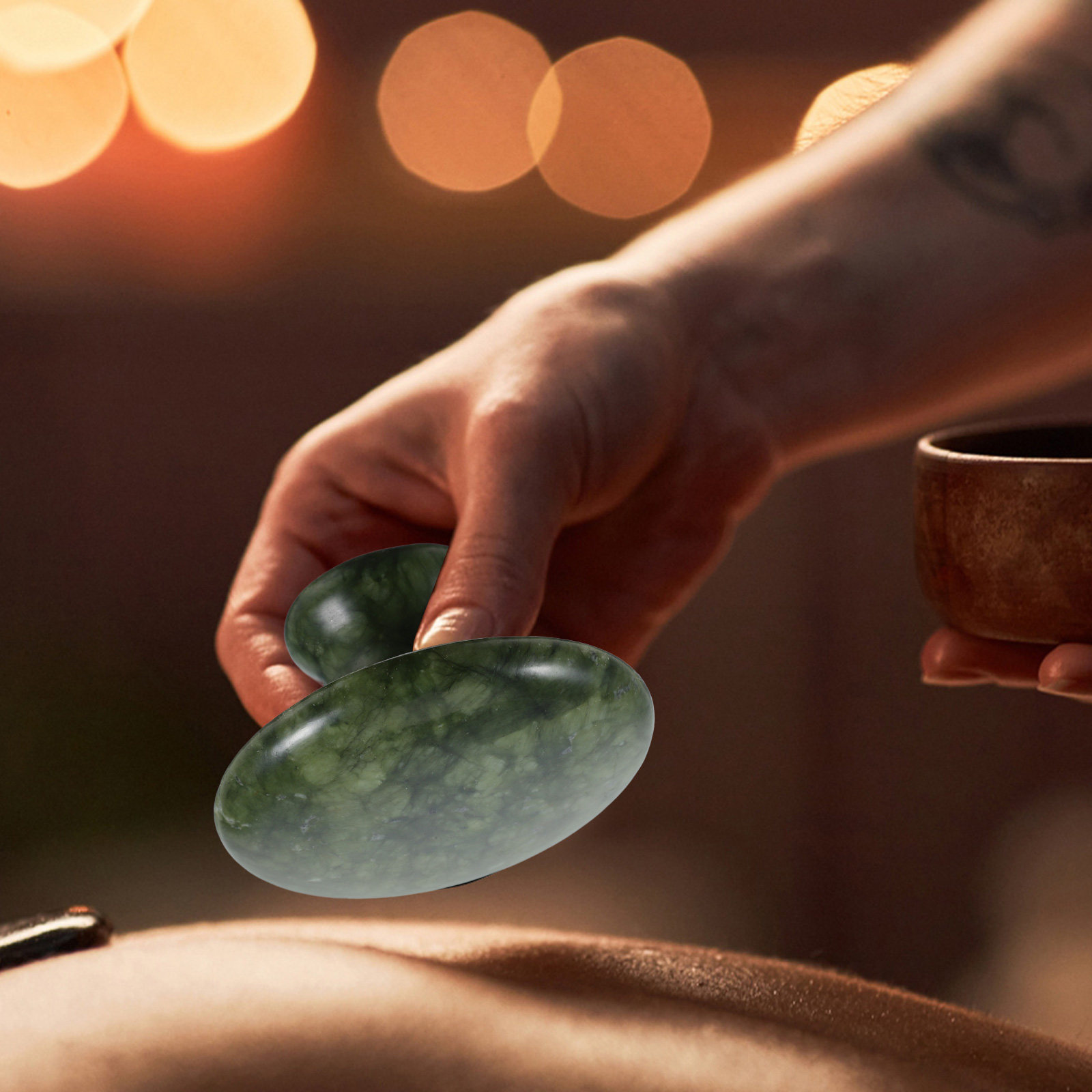 Jade Gua Sha Tool - เครื่องมือนวดหน้าและขูดผิวระดับพรีเมียม ทำจากหยกซิ่วหยาน สำหรับการปรับรูปหน้าและนวดหน้า เครื่องนวดหน้าและขูดผิวกายสำหรับสปา